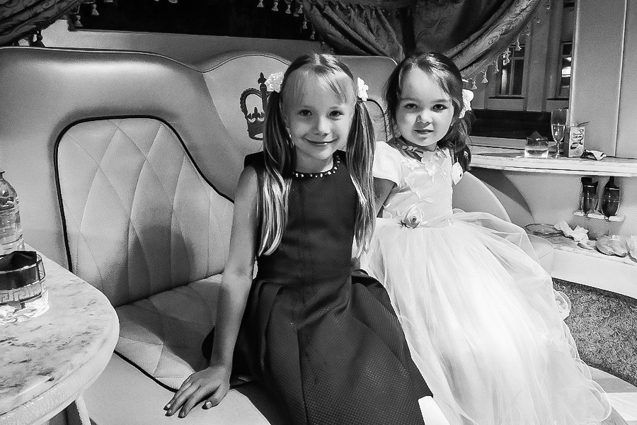 Children in a luxury limousine in Moscow