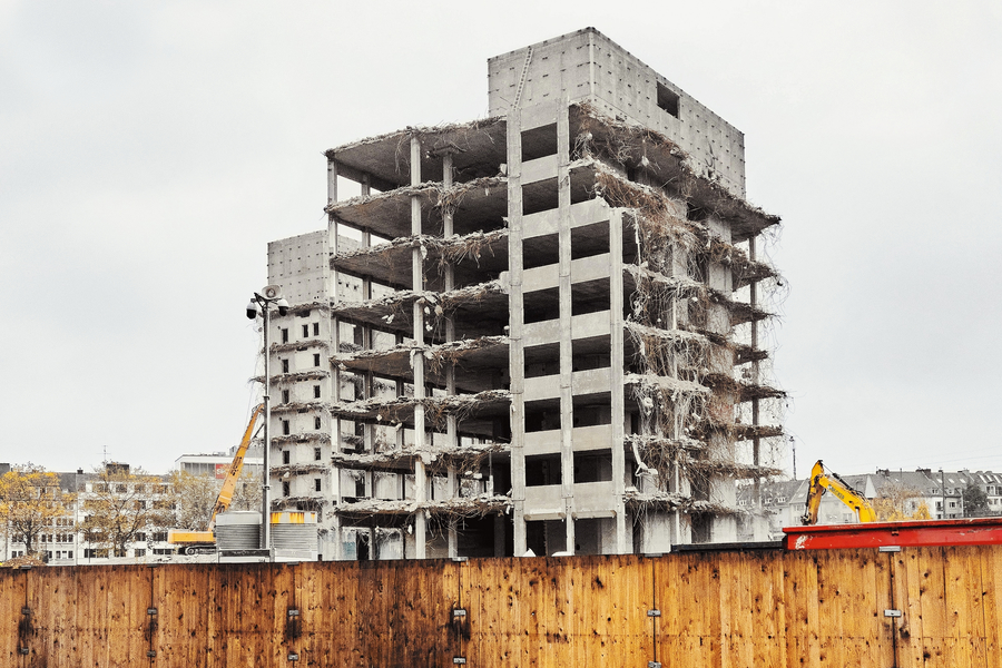 Demolition: Building of the former NRW Ministry of the Interior on Haroldstraße in Düsseldorf-Unterbilk