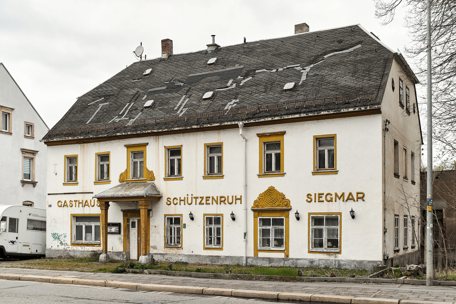 Das ehemalige Gasthaus Schützenruh in Chemnitz-Siegmar auf der Zwickerauer Straße