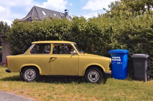 Pappe. Berlin-Altglienicke