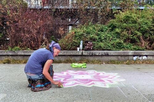 Street artist in Hamburg Street artist in Hamburg