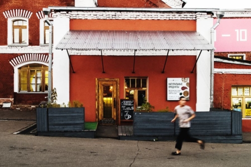 Cafe im Winzavod Modern Art Centre in Moskau