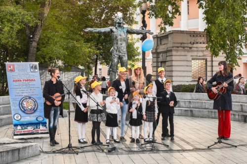 Kinder und Jugendliche in Moskau