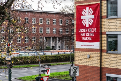 Unser Kreuz hat keine Haken Caritas Düsseldorf